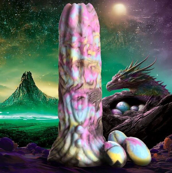 Dragon Spawn ovipositor standing beside a dragon guarding its eggs