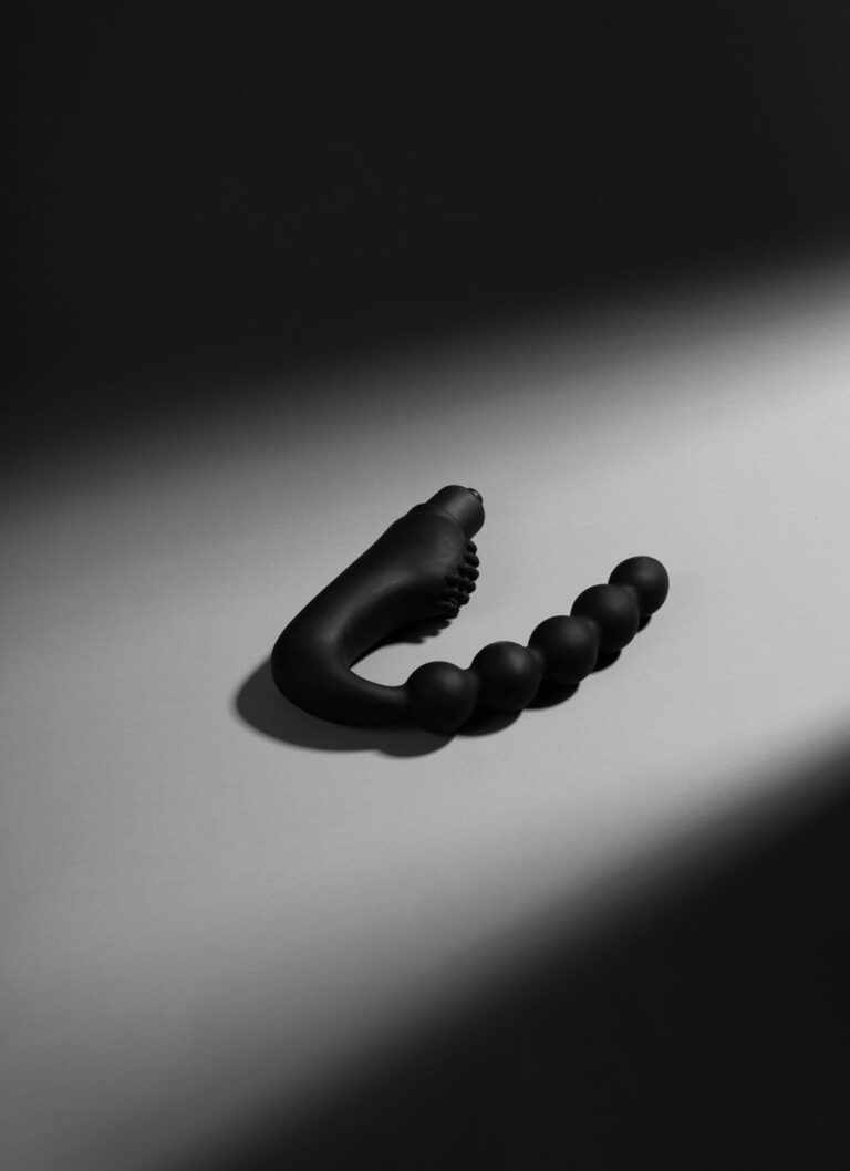 Black prostate massager